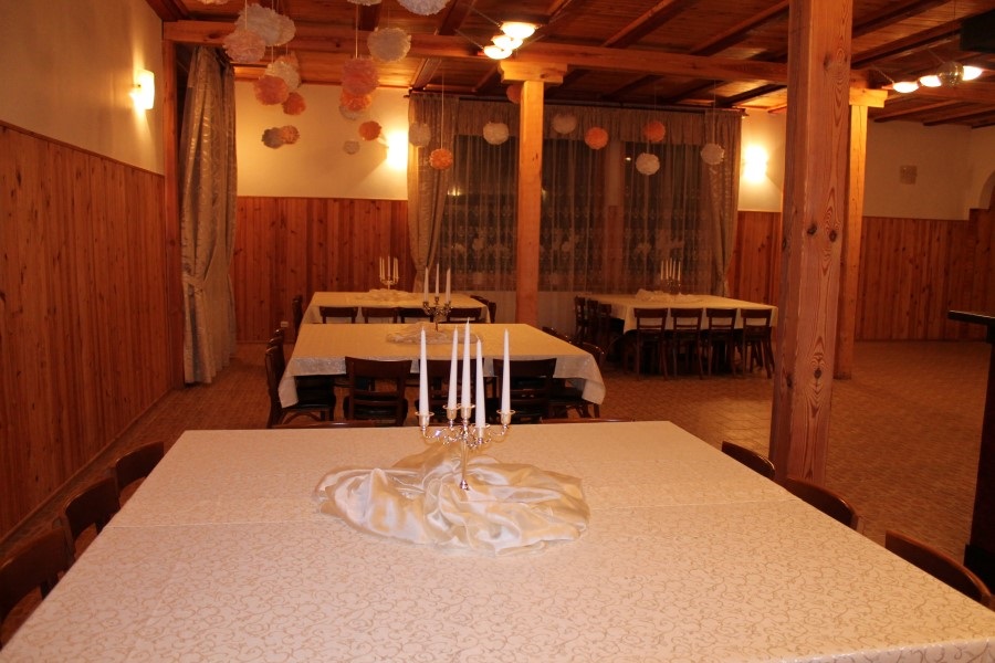 Pokylių salė