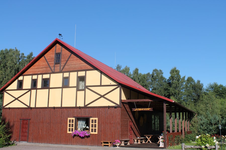 Pokylių salė