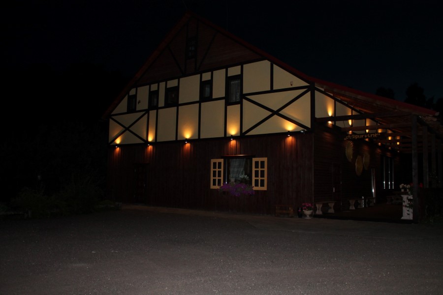 Pokylių salė